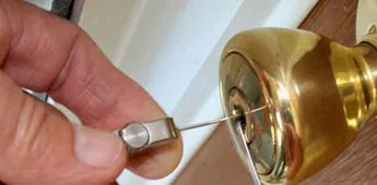 Gold Locksmith Store Ponte Vedra, FL 904-364-4490 - rekeying-locks
